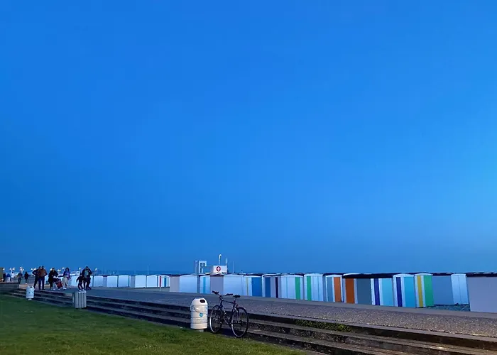 à Bâbord - 400m, 4 Personnes,